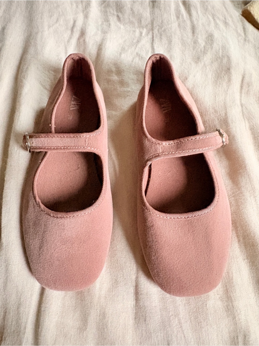 Zara kids Maryjane’s Brand New